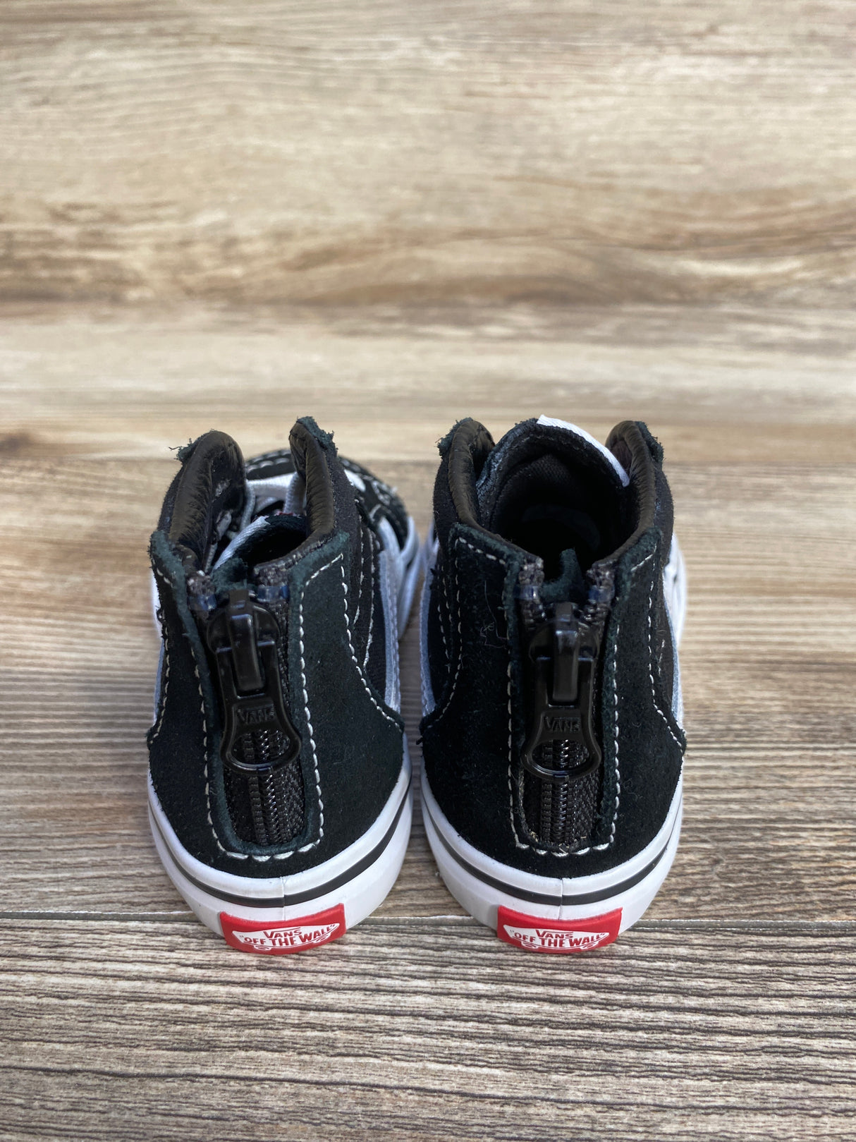 Vans Sk8-Hi Zip Shoes, Black sz 6c