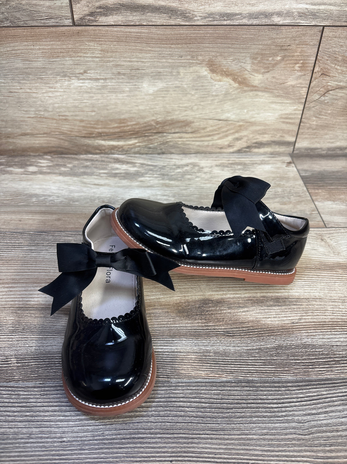 Felix & Flora Patent Leather Bow Mary Jane Flats Black sz 11c