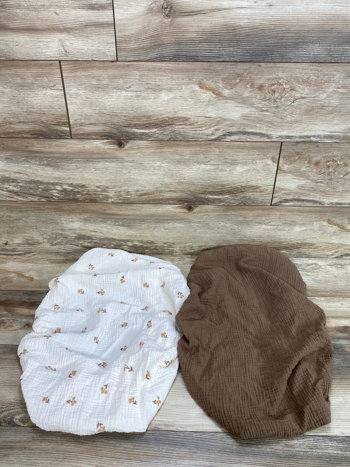 2 Pack Muslin Fitted Bassinet Sheets Brown Berry