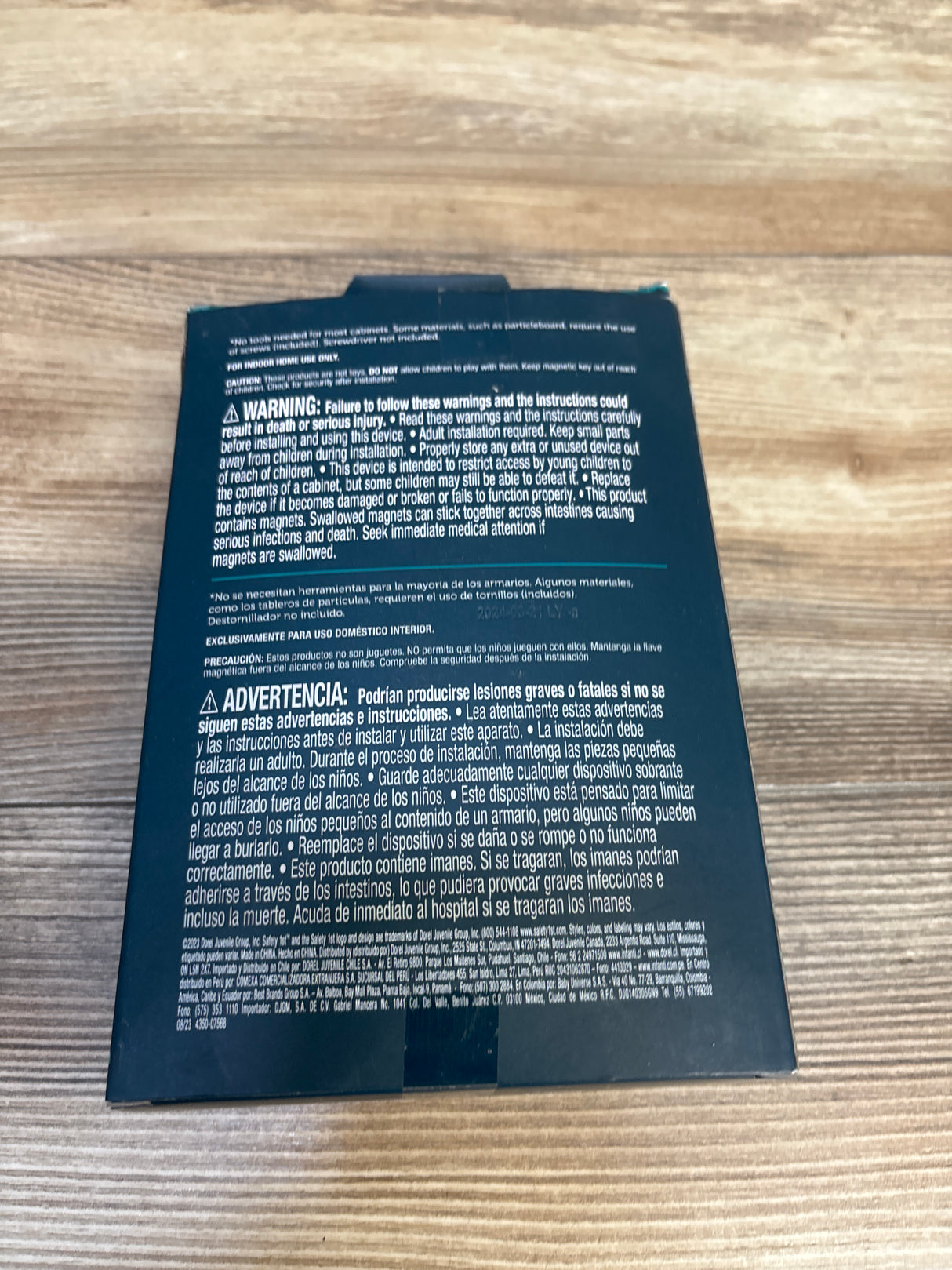 NEW Safety 1st 4pk Magnetic Locks & Key