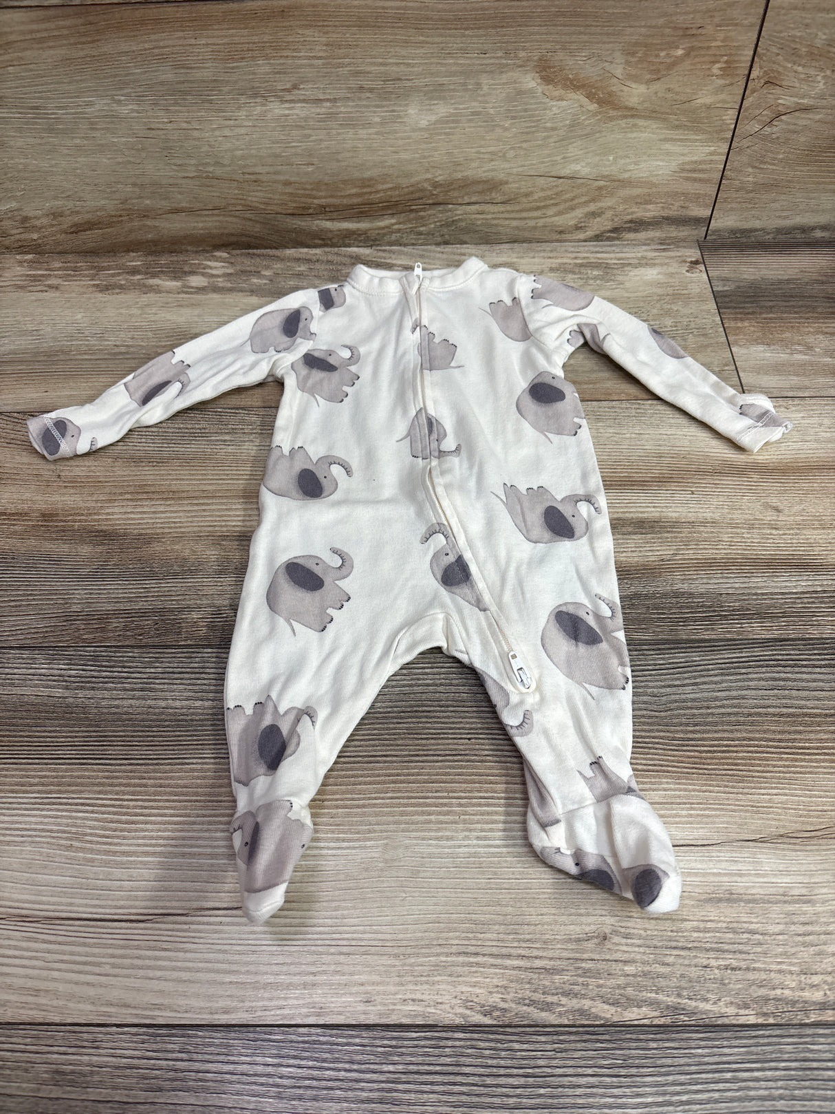 Old Navy Elephant Sleeper Ivory sz 0-3m