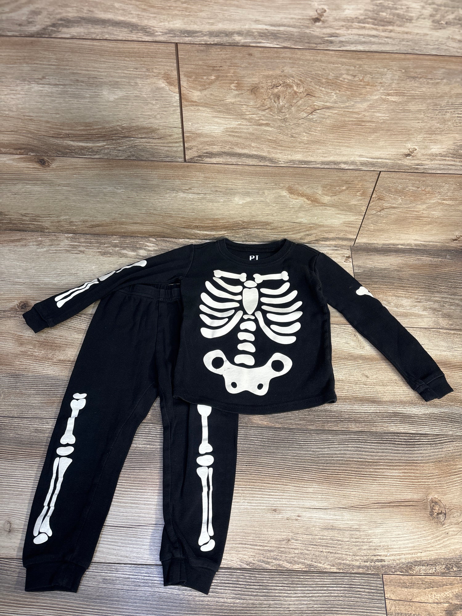 Children's Place 2pc Skeleton Pajama Set Black sz 3T