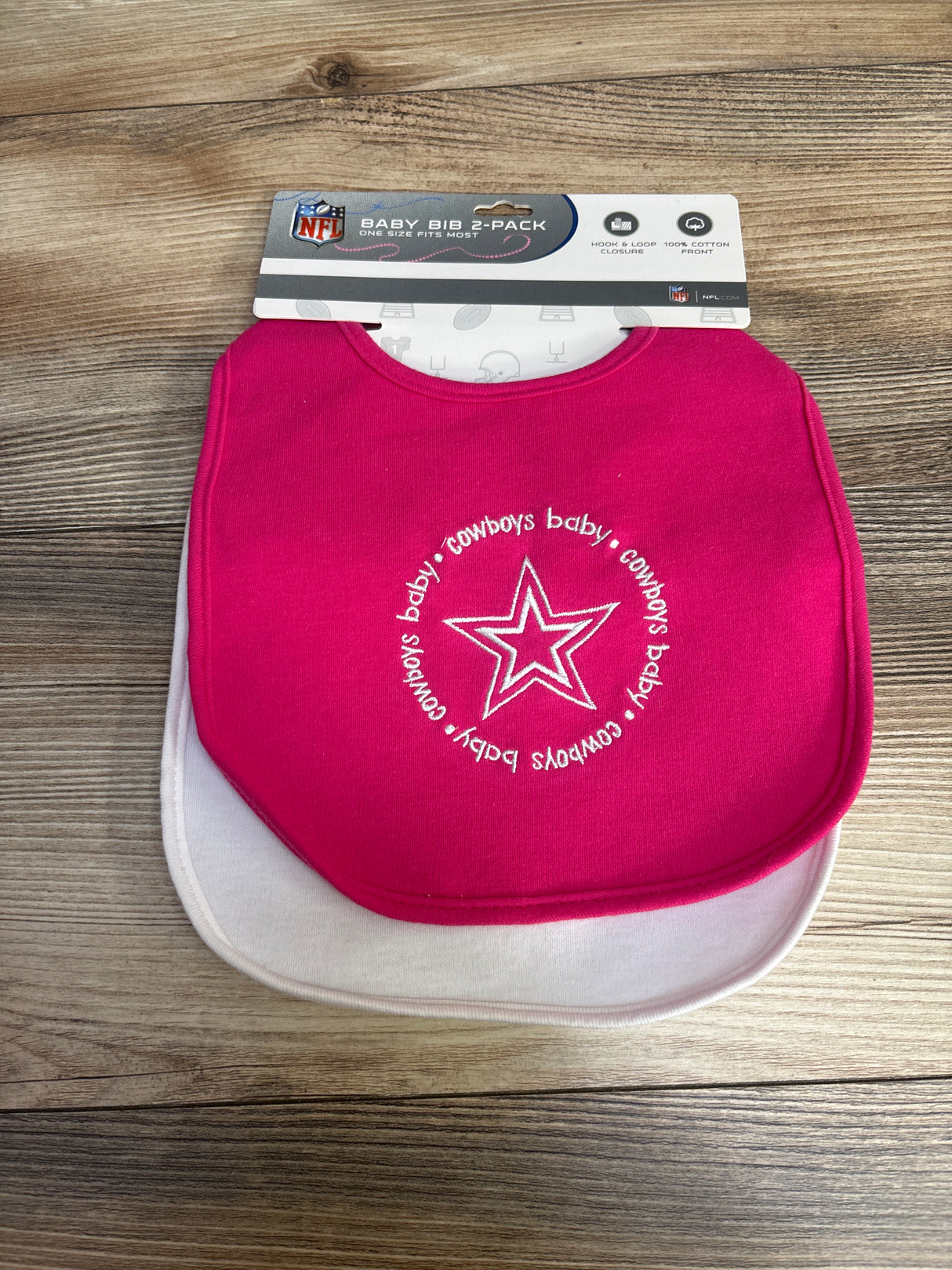 NEW Baby Fanatic NFL Dallas Cowboys Baby Bibs 2pk Pink