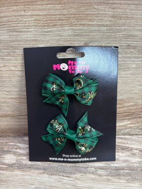 Green plaid baby hair bows with gold script, perfect for kids' holiday outfits and festive styling.