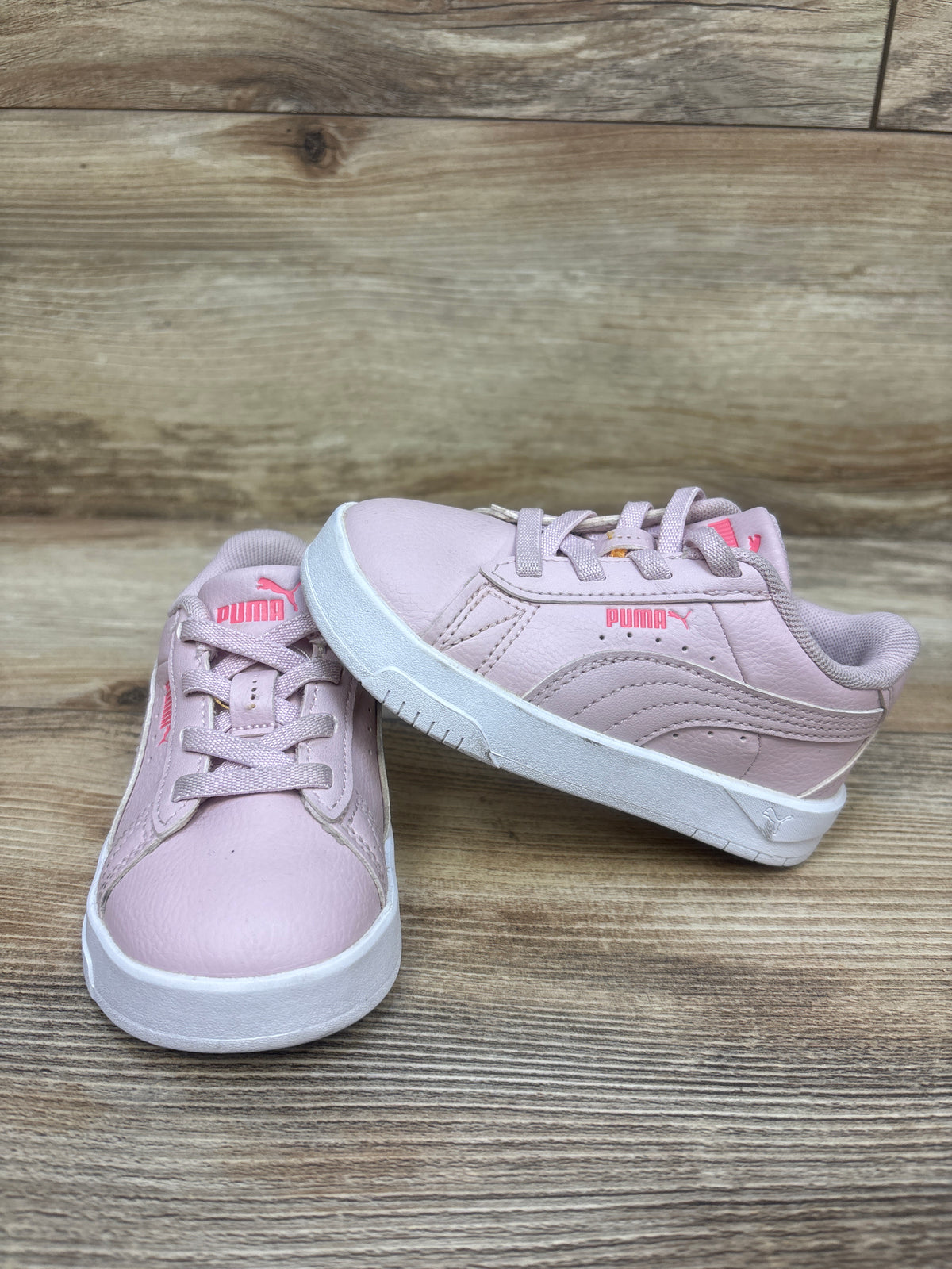 Puma Jada Classic Sneakers Pink sz 6c