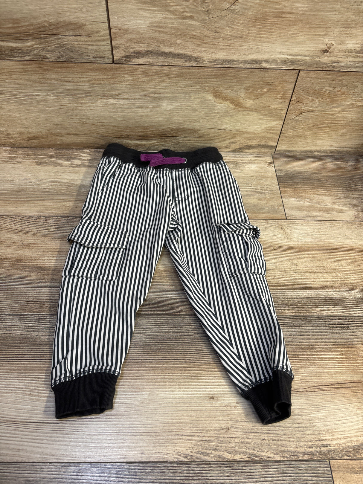 Rags Relaxed Fit Beetlejuice Stripe Cargo Joggers Black sz 3-4T