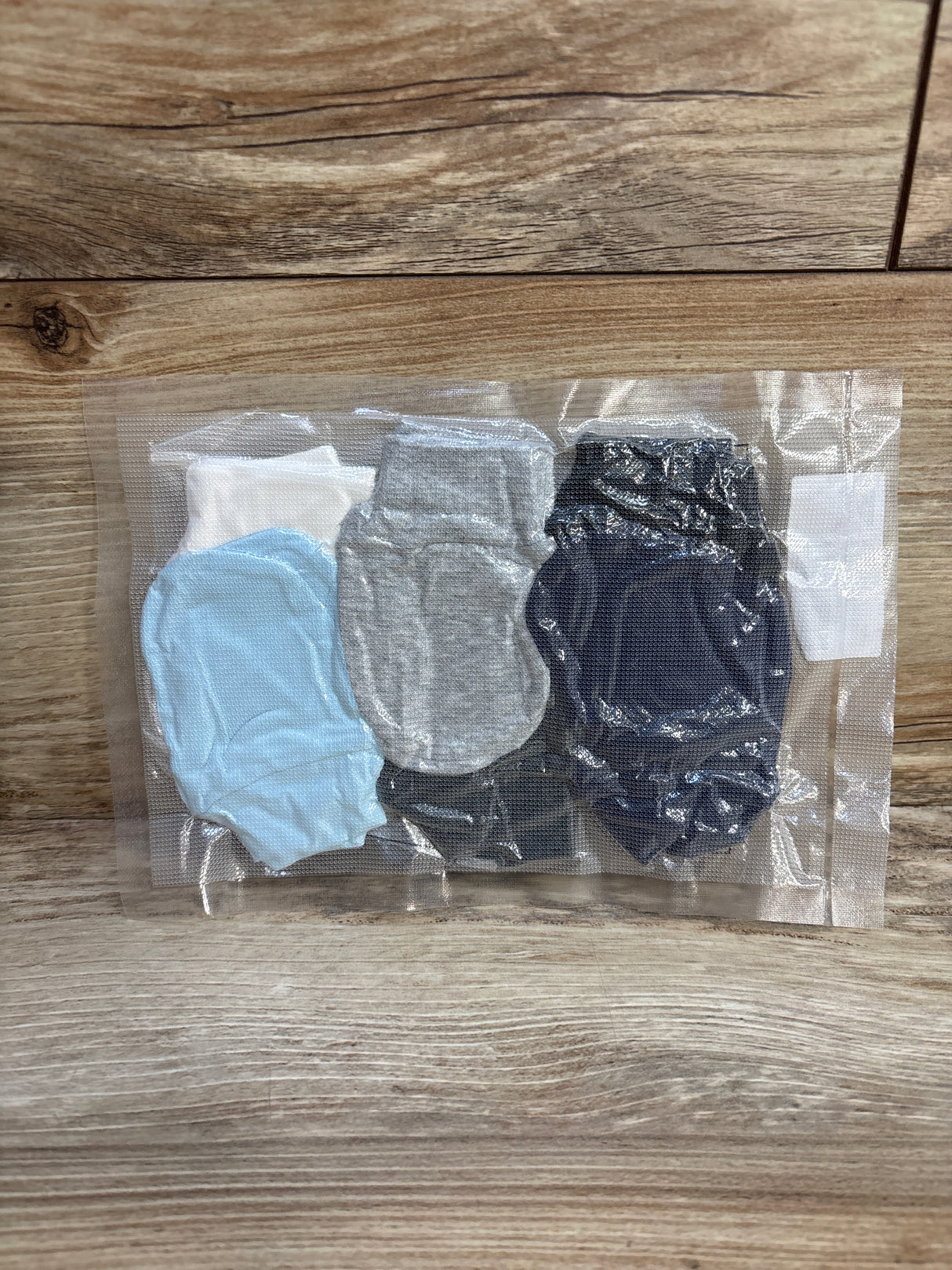 NEW 6pk Anti-Scratch Mittens, sz 3-9m