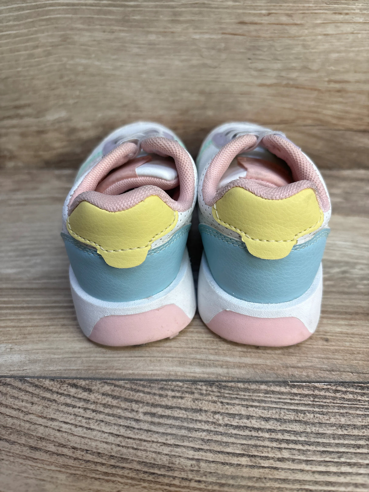 Nautica Runout Sneakers Pastels sz 7c - Me n Mommy To Be
