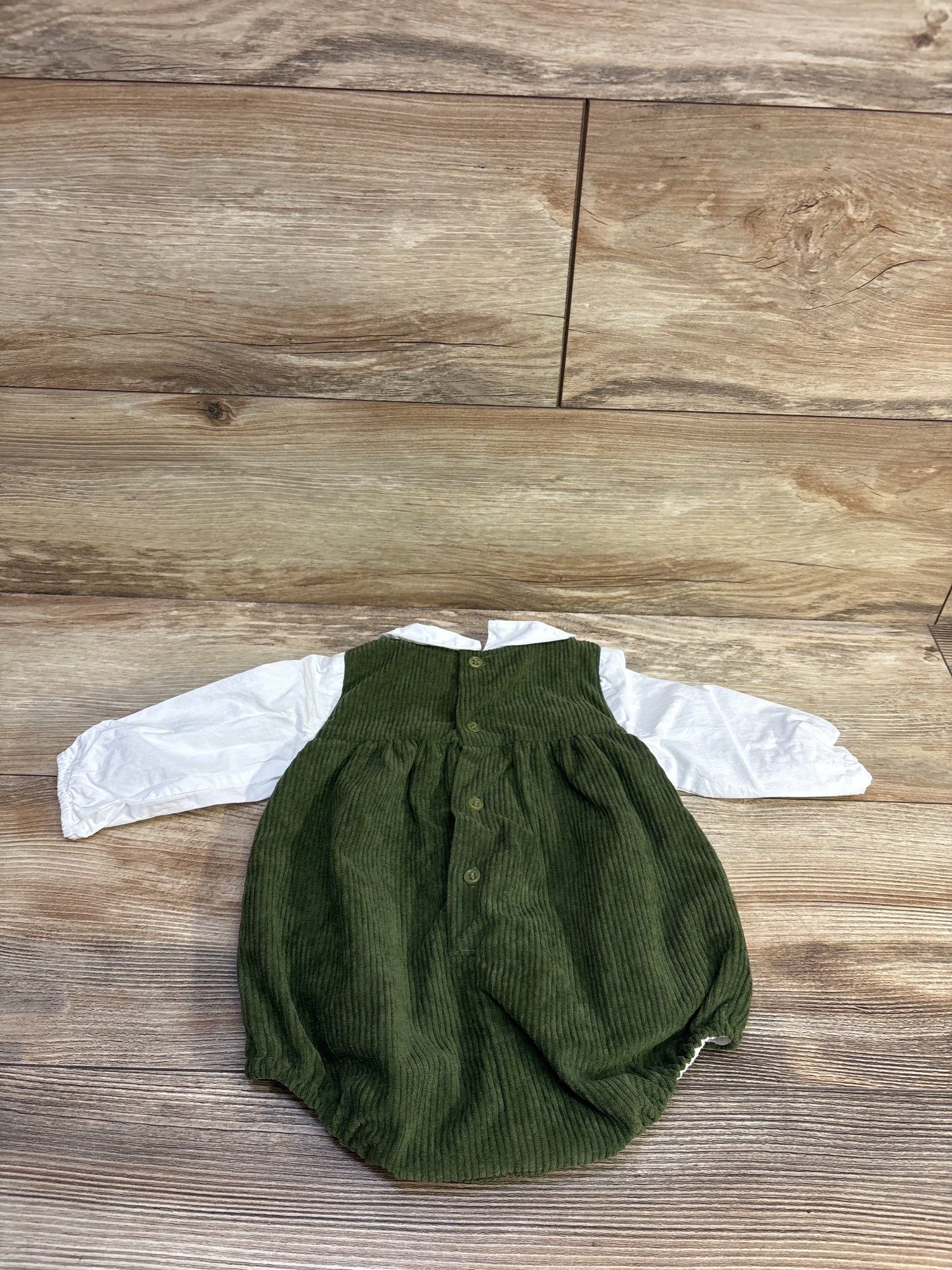 Edgehill Collection Peter Pan Collar Corduroy Bubble Romper Green sz 6m