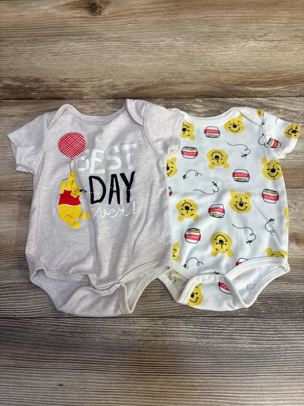 Disney Baby Winnie The Pooh Best Day Oatmeal sz 6-9