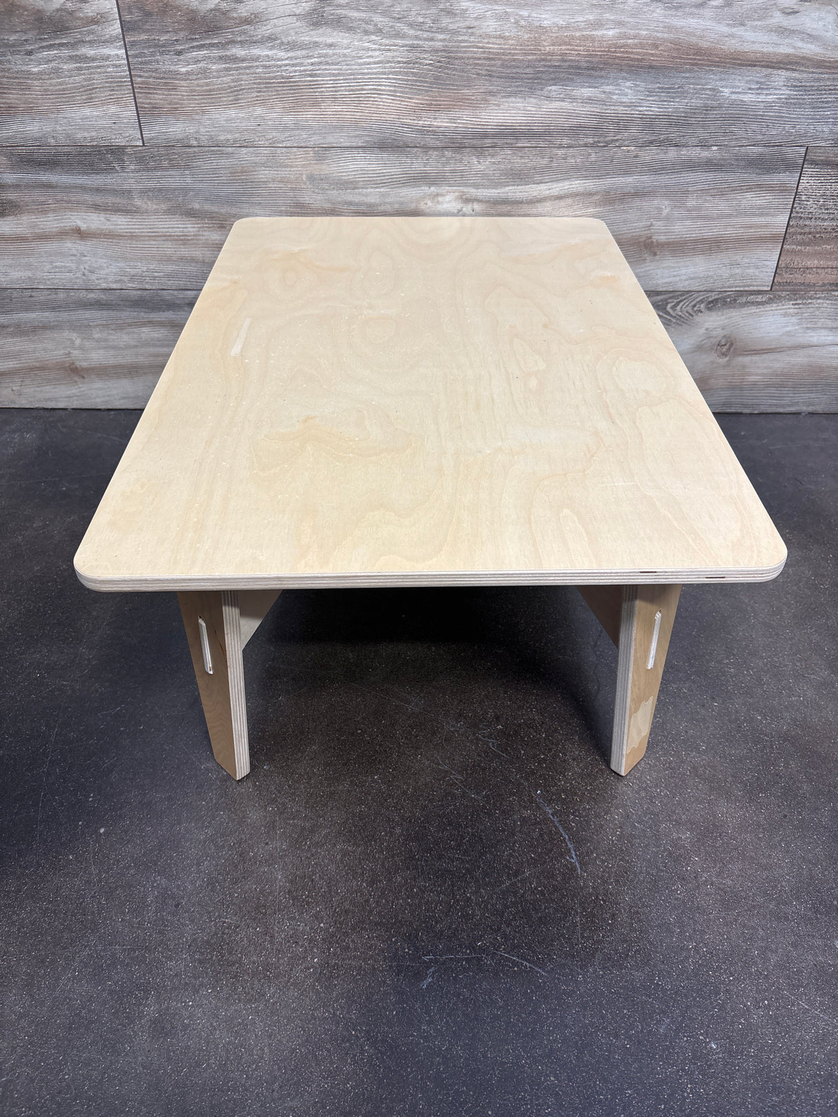 Sprouts Montessori Weaning Table and 2 Chairs, with Leg Extenders