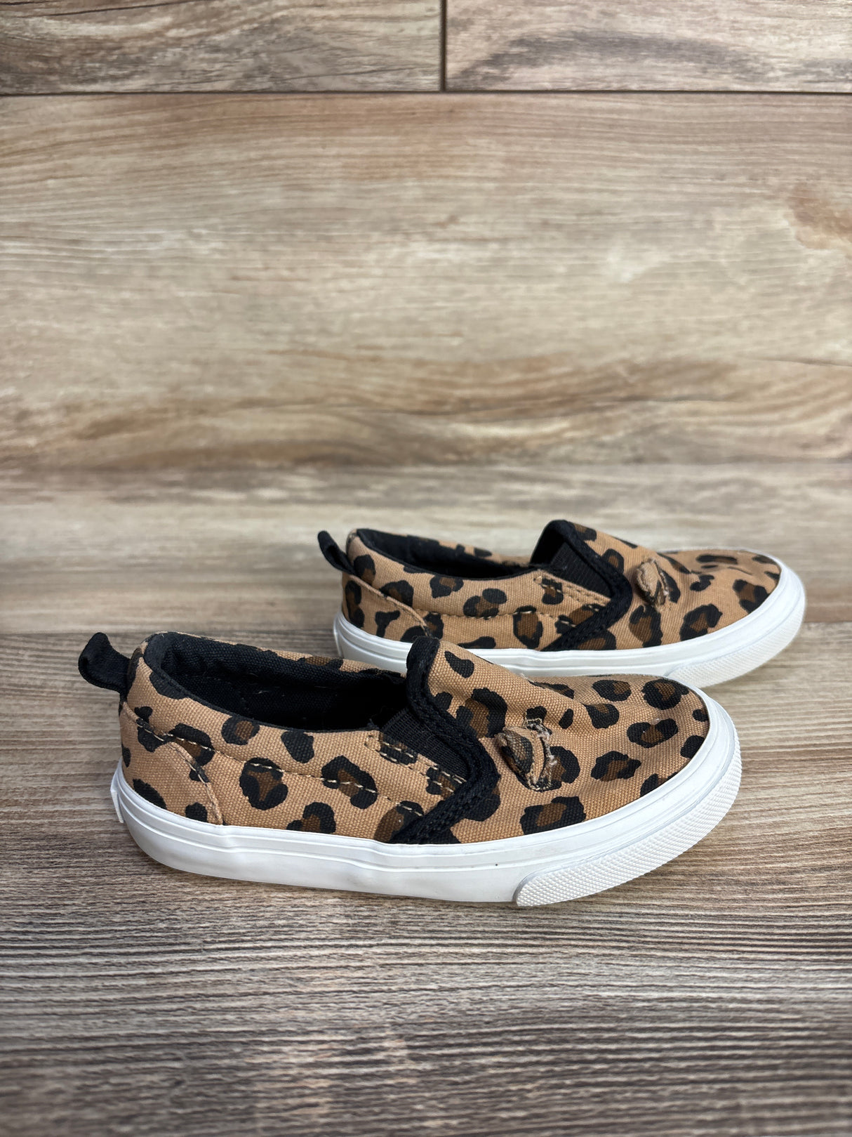 Old Navy Leopard Print Canvas Slip-On Sneakers, Brown sz 6c