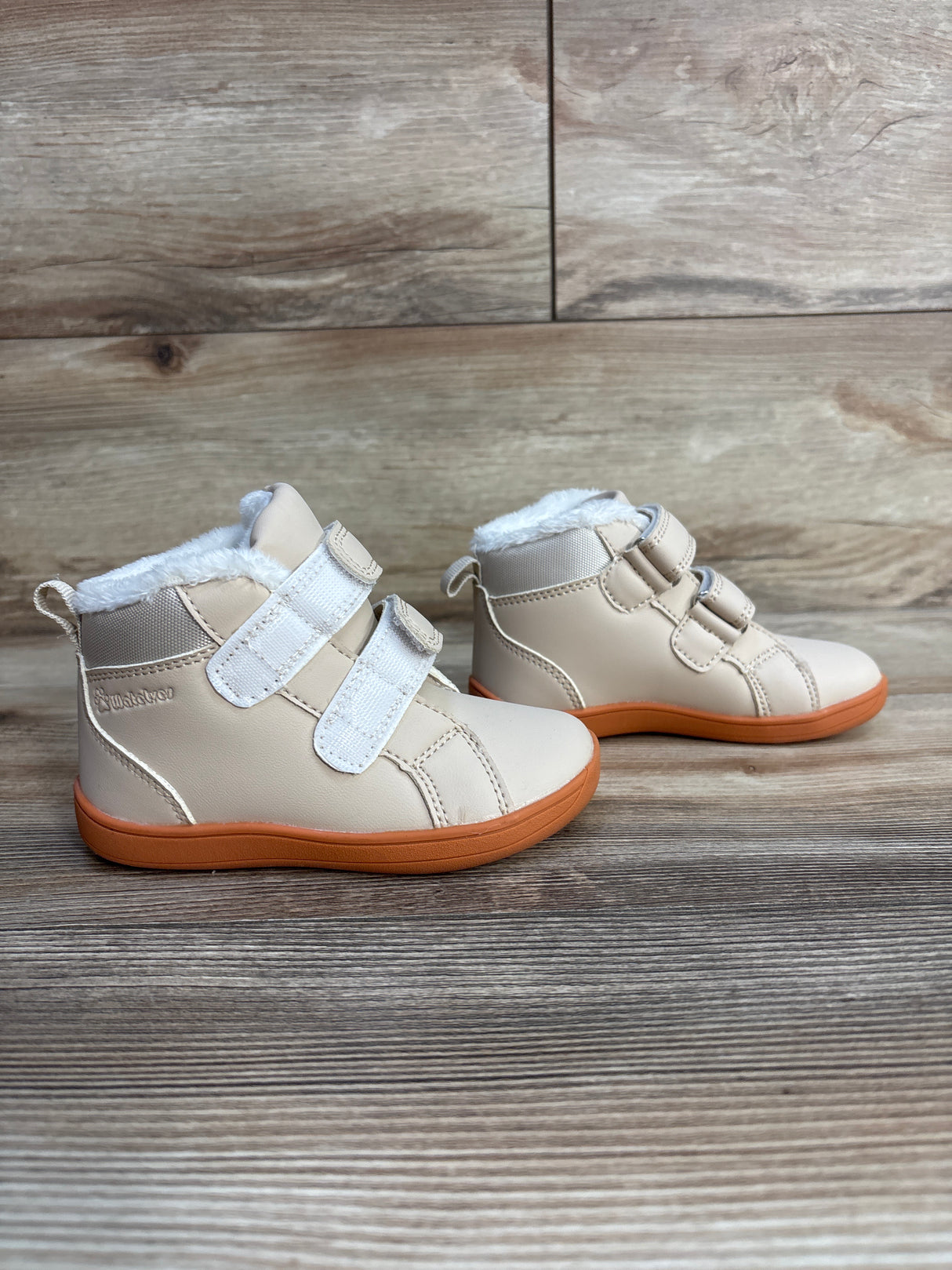 WateLves Wide Barefoot Winter High Top Shoes, Beige sz 8c