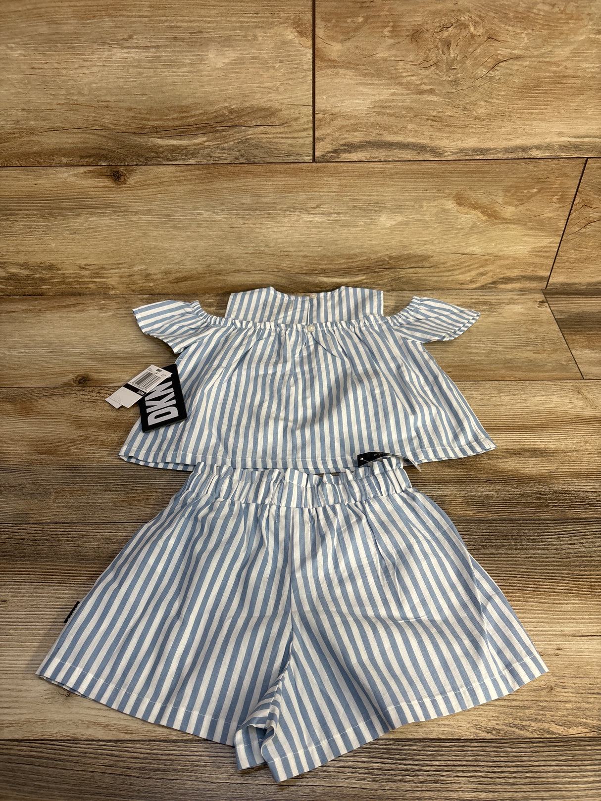 NEW DKNY 2pc Striped Cold-Shoulder Top & Shorts Set Blue sz 24m