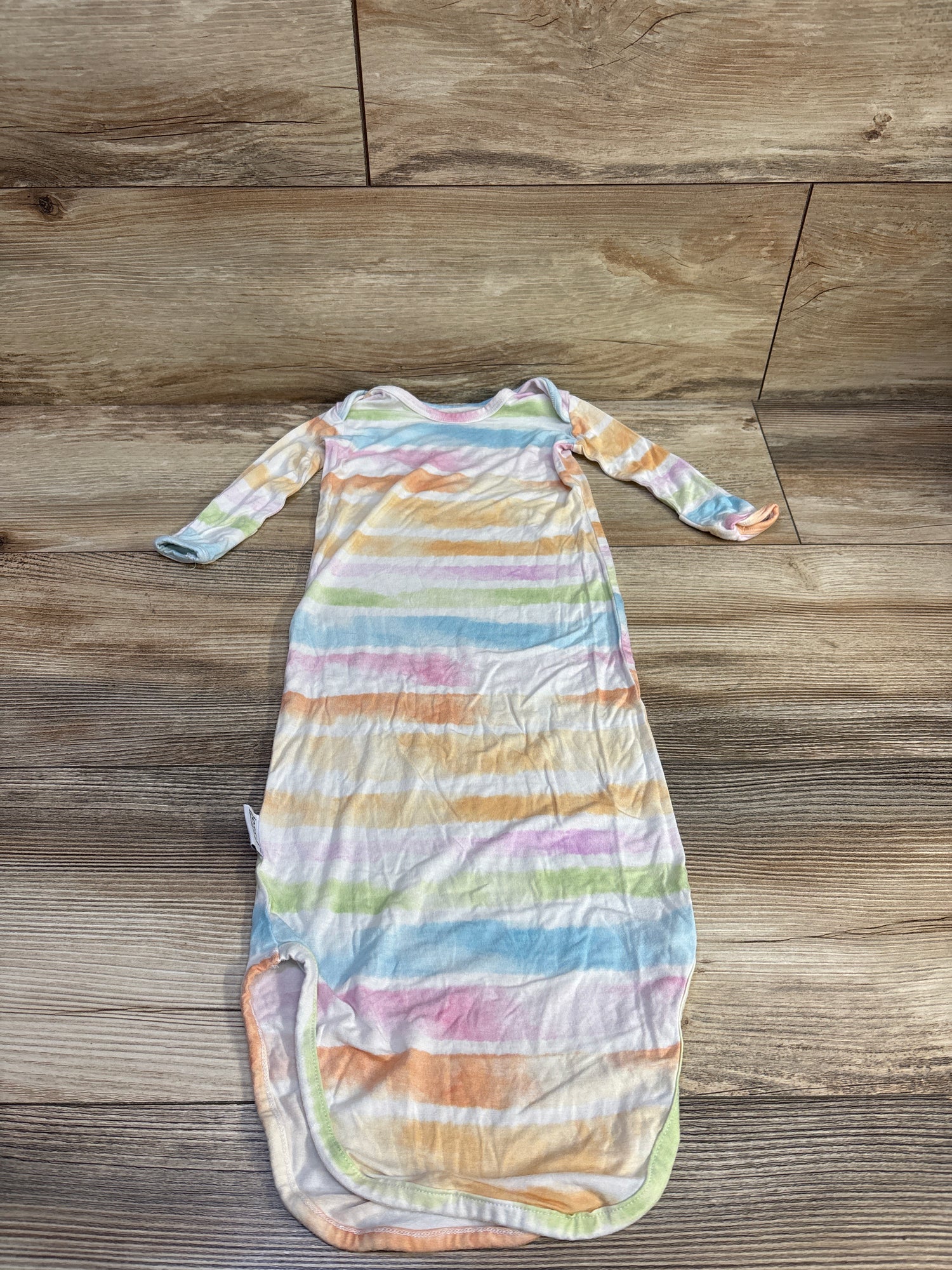 Joss + J x Arrows & Bow Bamboo Know Gown White sz 0-3m