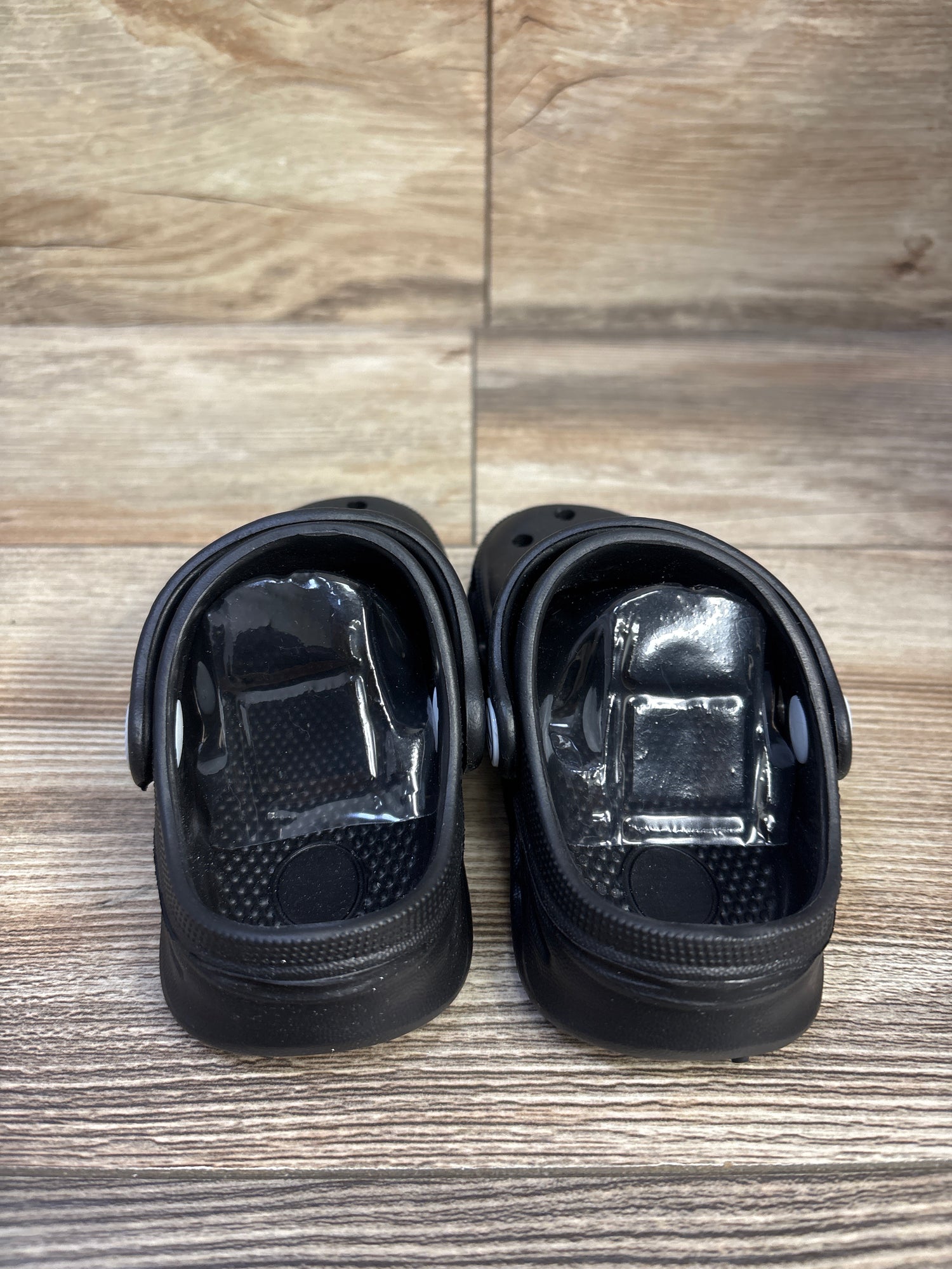 NEW Hobibear Clogs With Charms Black sz 5c