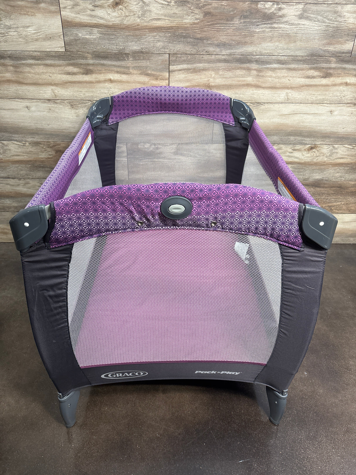 Graco Pack n Play Playard in Turner