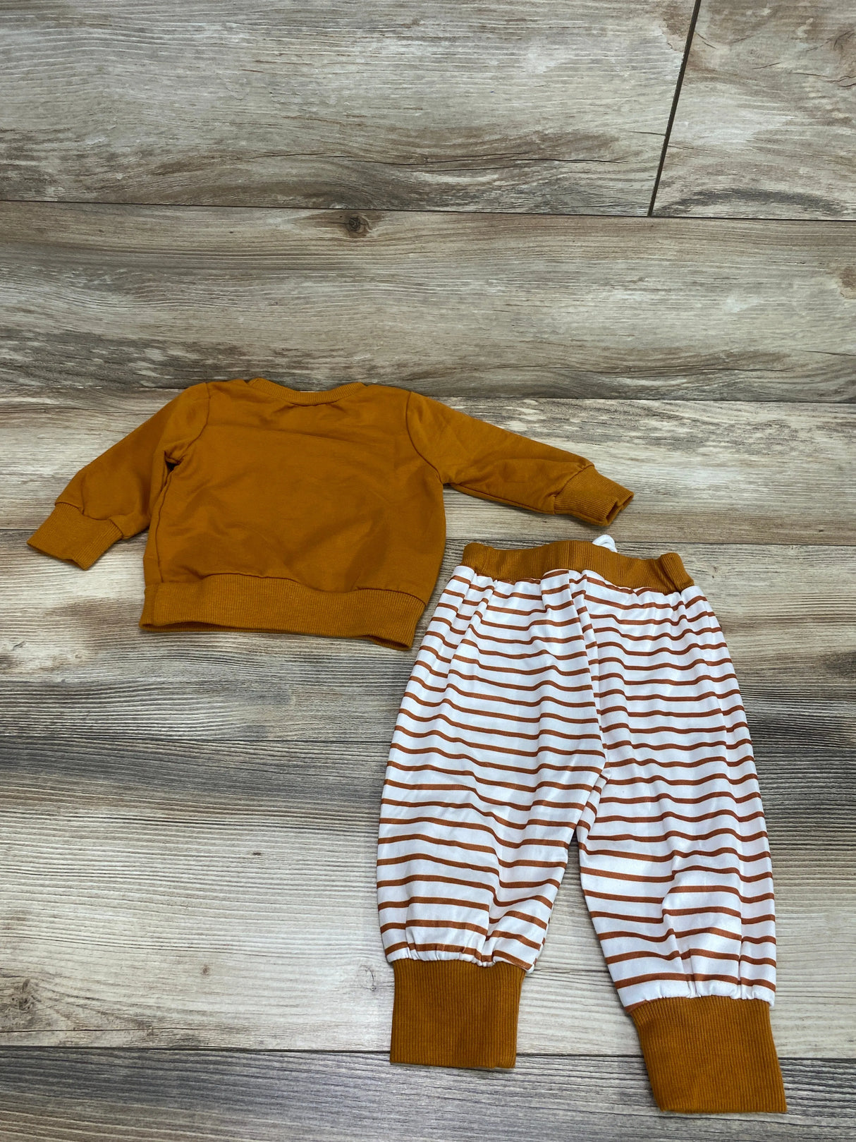 2pc Lil Bro Sweatshirt & Pants Brown sz 3-6m