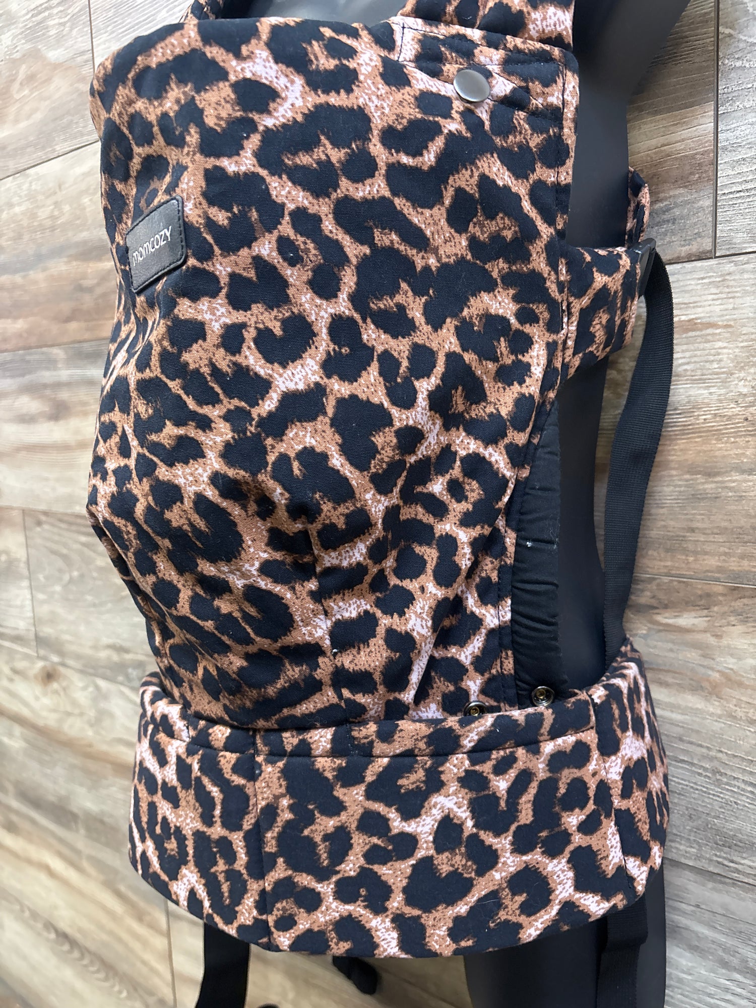 Momcozy PureHug Baby Carrier Leopard Print 7-44lbs