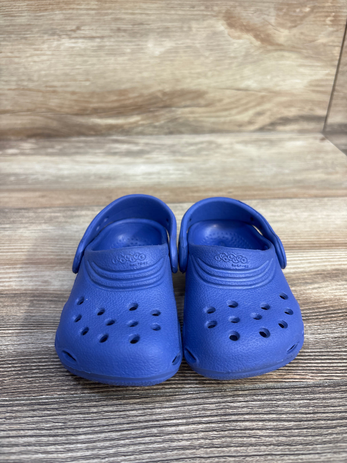 Jibbitz by Crocs Classic Clog Blue sz 4/5c