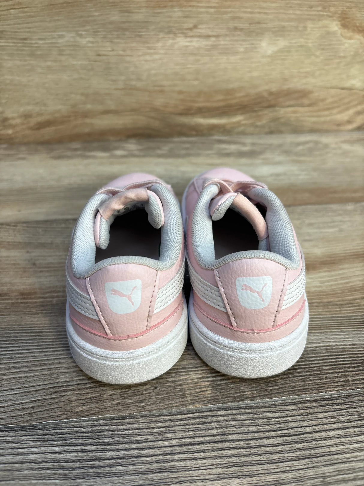 Puma Vikky v3 Wide Sneakers, Pink sz 12c