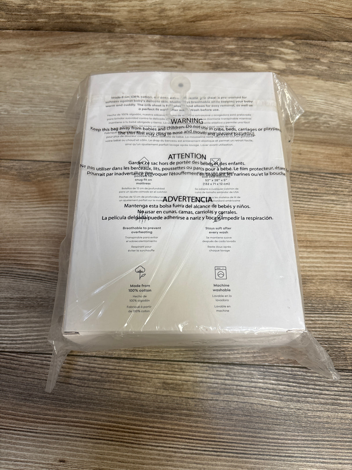 NEW Mushie Extra Soft Muslin Crib Sheet in Falling Stars