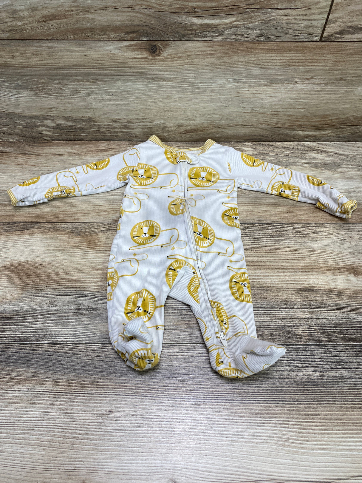 Carter's Lion Print Sleeper Beige sz Newborn