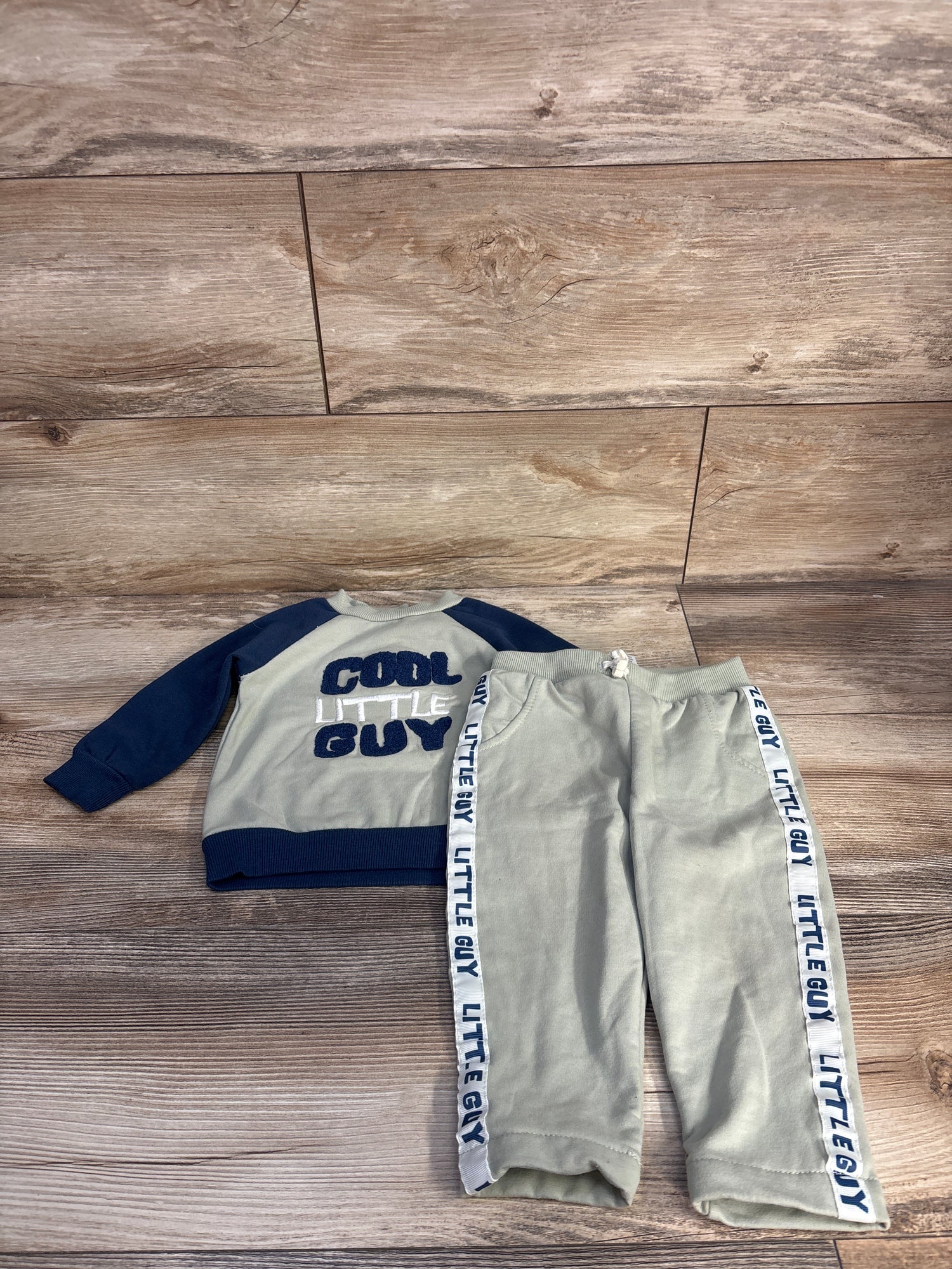 Little Beginnings 2pc Cool Little Guy Sweatshirt & Joggers Navy sz 12m