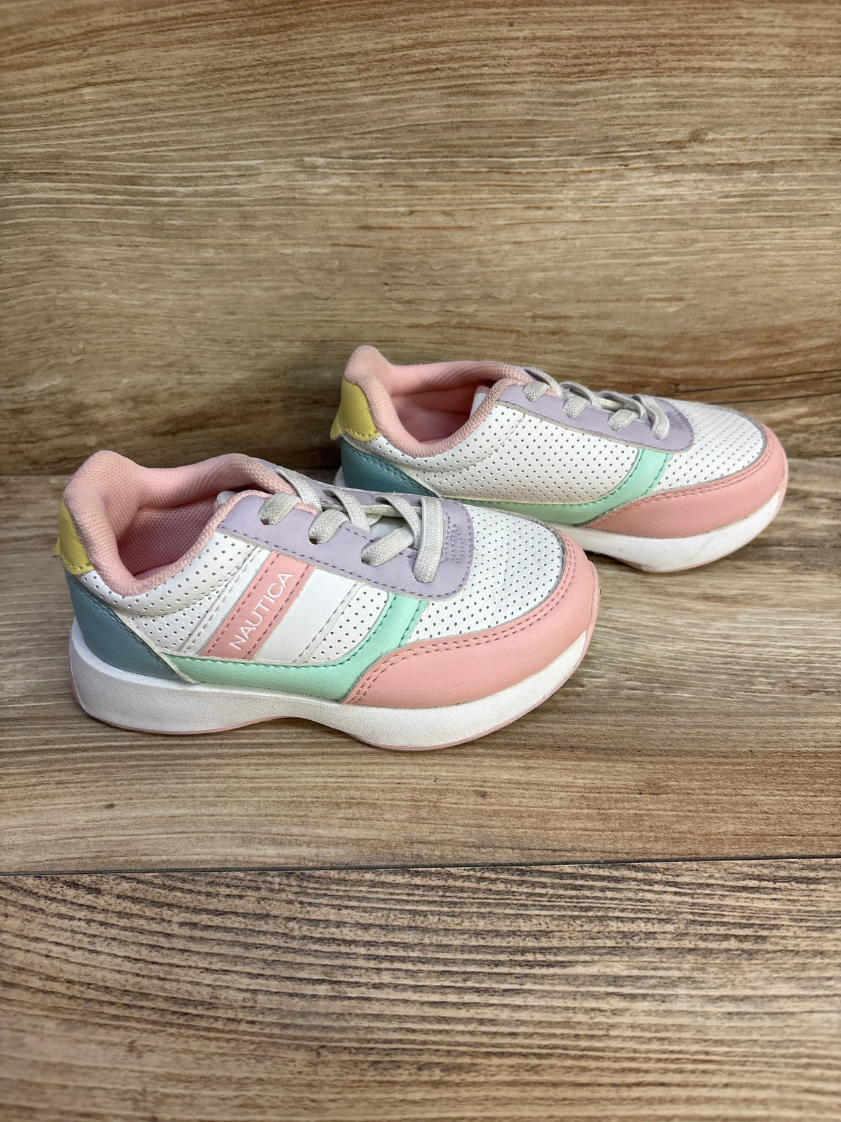 Nautica Runout Sneakers Pastels sz 7c - Me n Mommy To Be