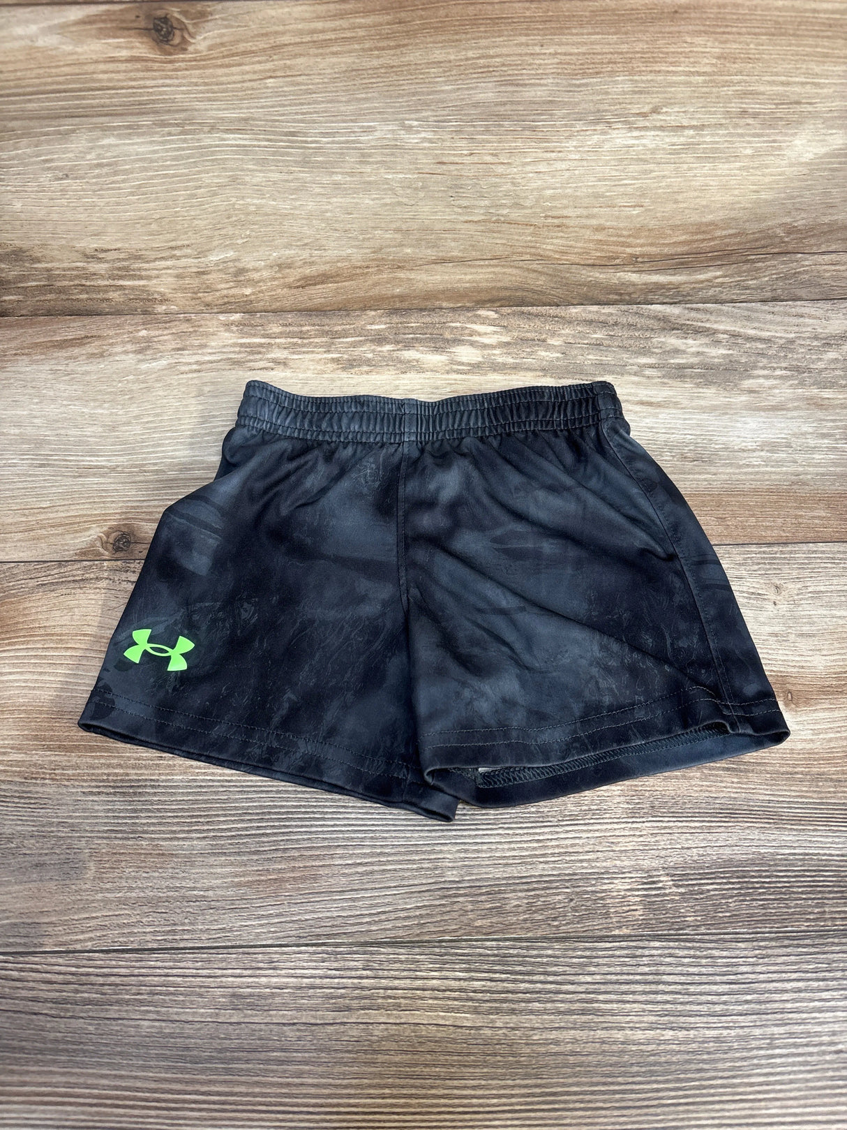 Under Armour Shorts Grey sz 18m