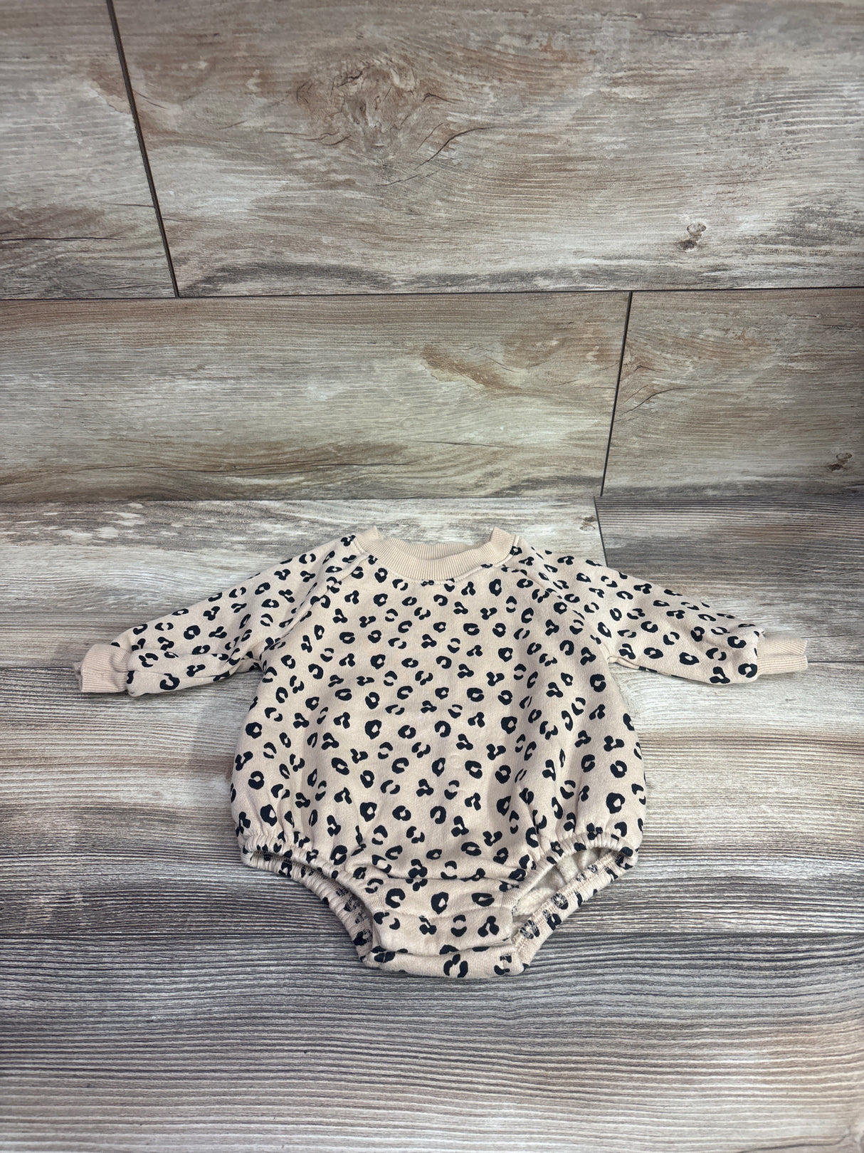 Old Navy Leopard Print Sweatshirt Bubble Romper Tan sz 0-3m