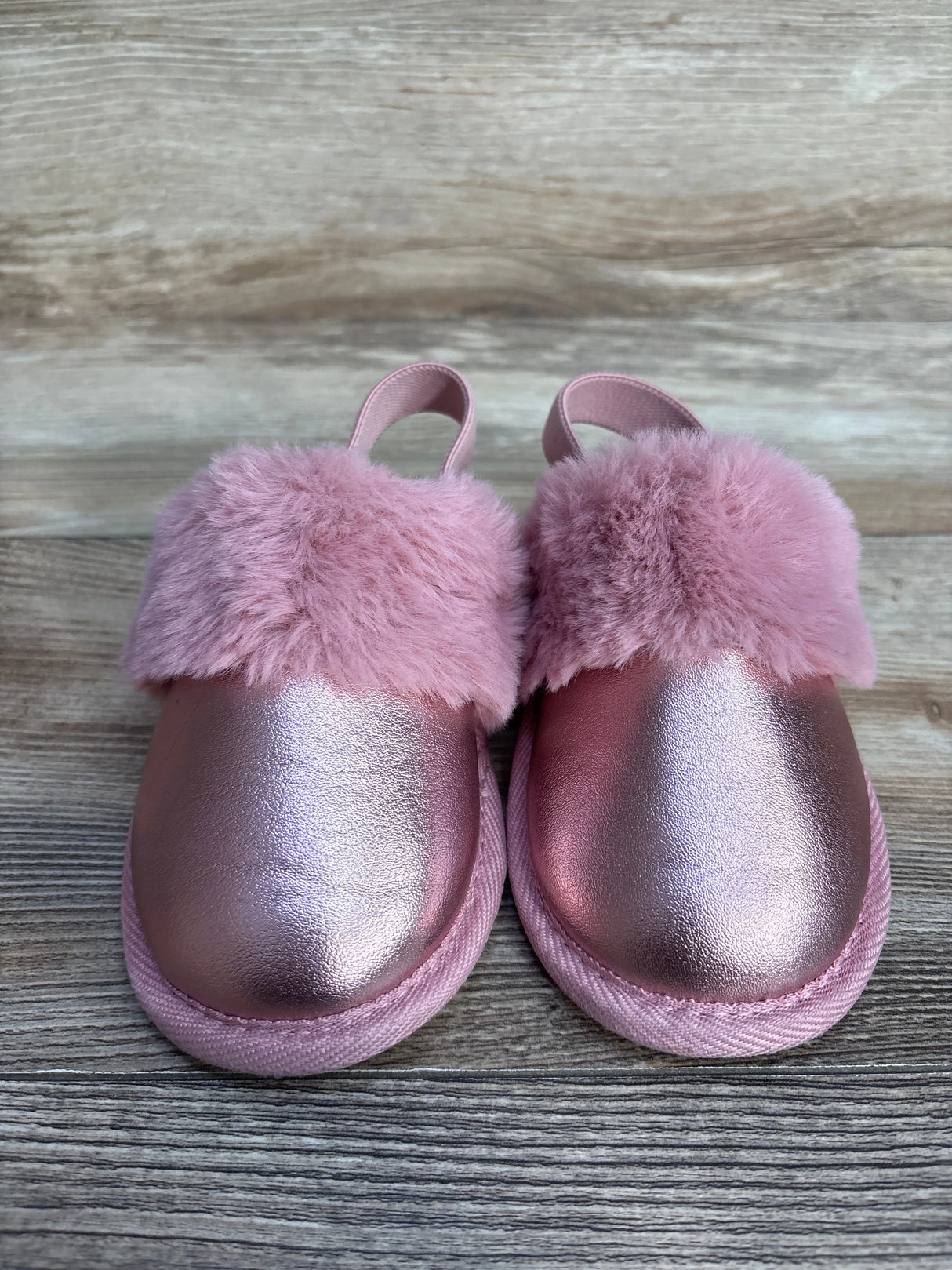 Cat & Jack Faux Fur Slippers Pink sz 9/10c
