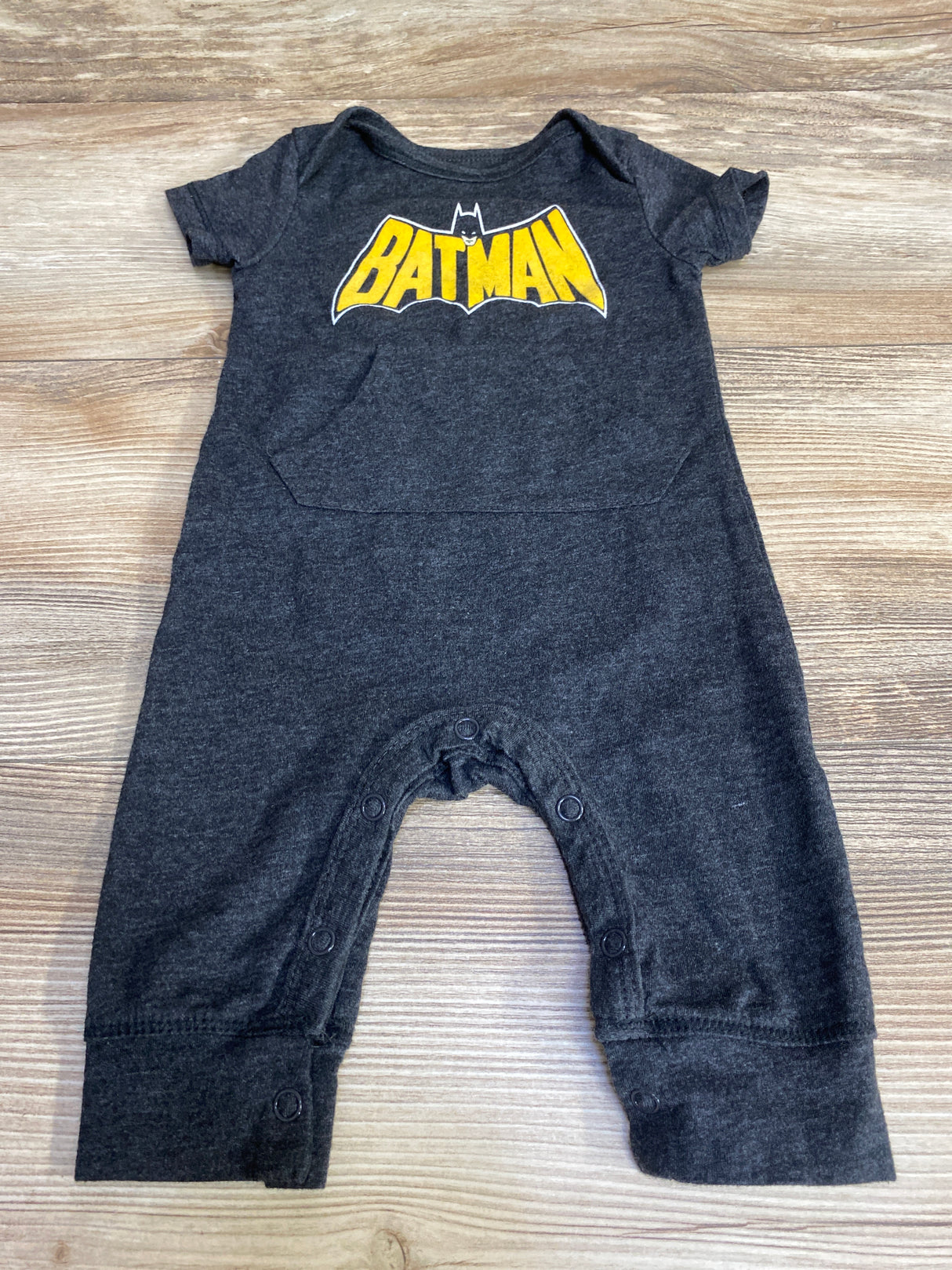 Batman Logo Romper Gray sz 3-6m