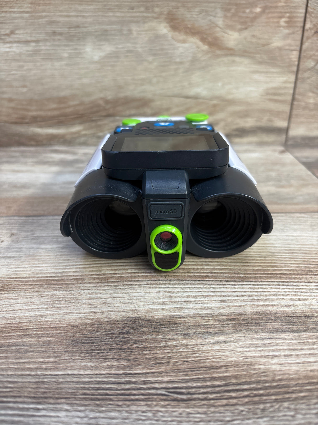 LeapFrog Magic Adventures Binoculars with Screen Capture & Night Vision