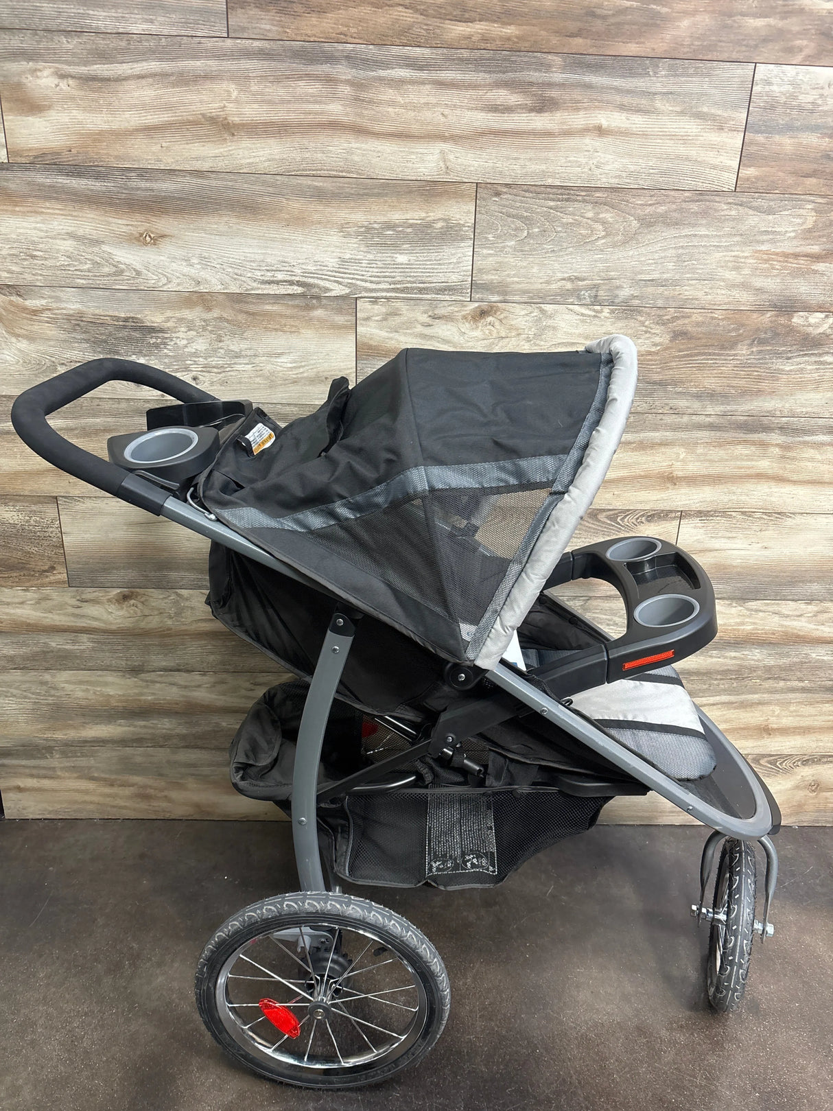 Graco FastAction Fold Jogger Stroller in Gotham