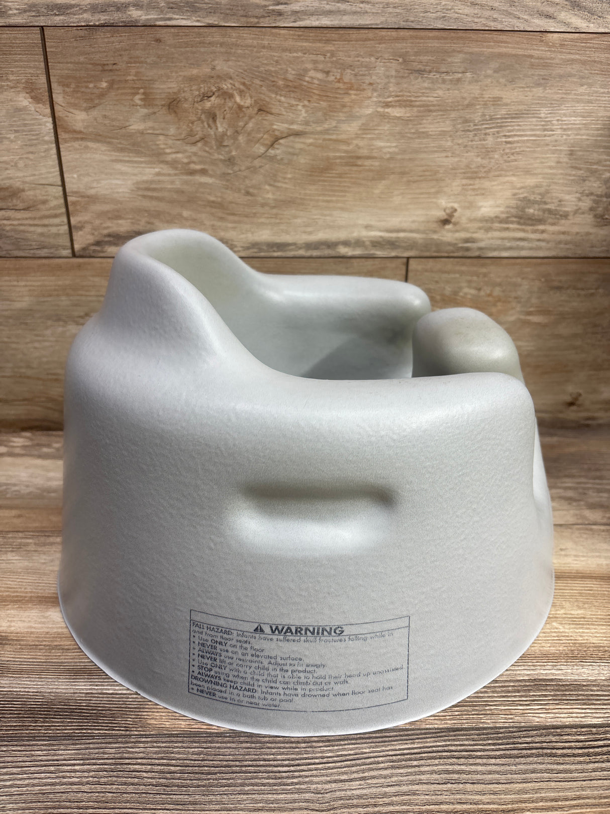 Bumbo Floor Seat in Grey