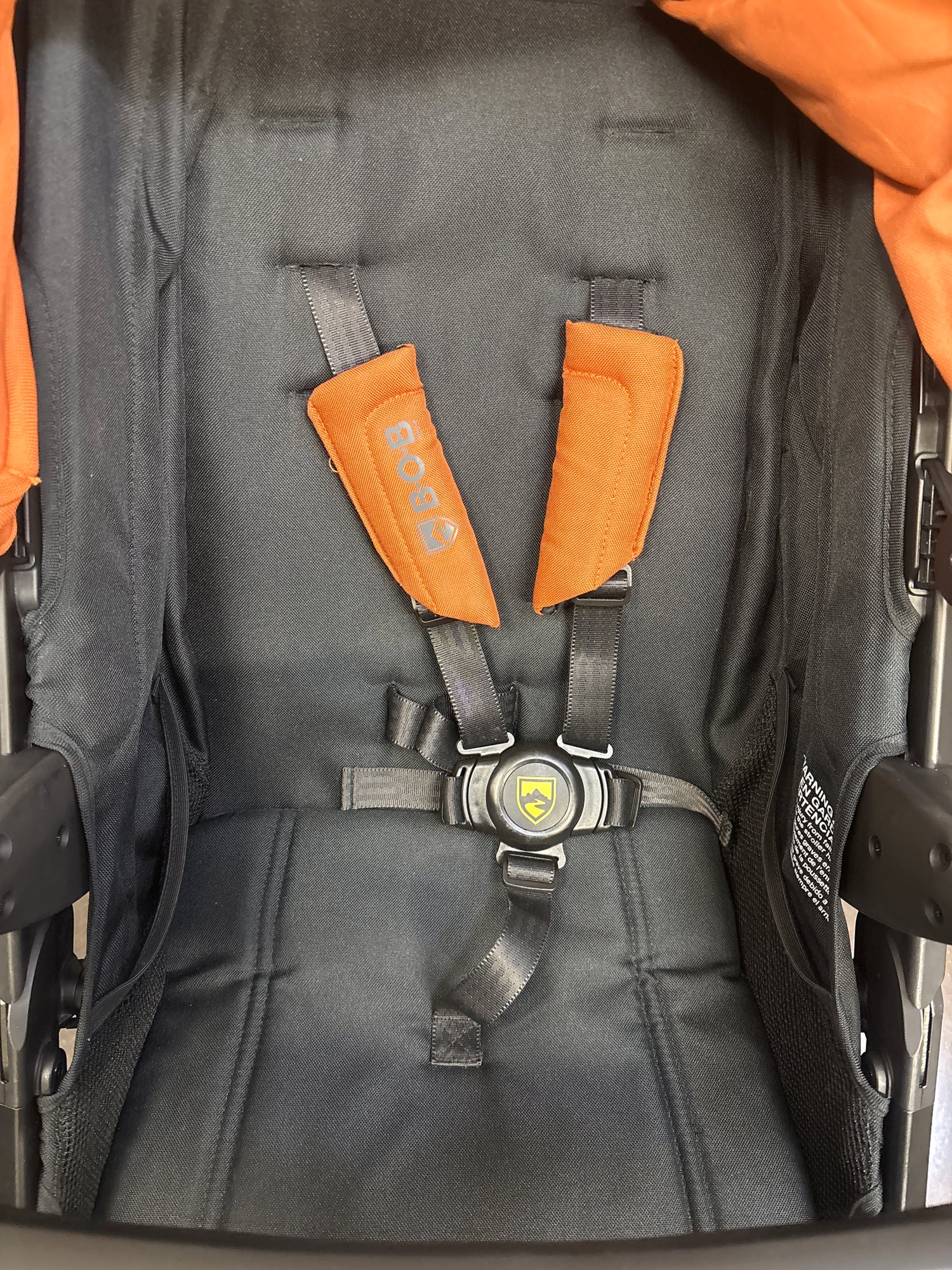 BOB Gear Wayfinder Jogging Stroller in Canyon