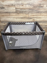 Pamo Babe Portable Playard, Grey*