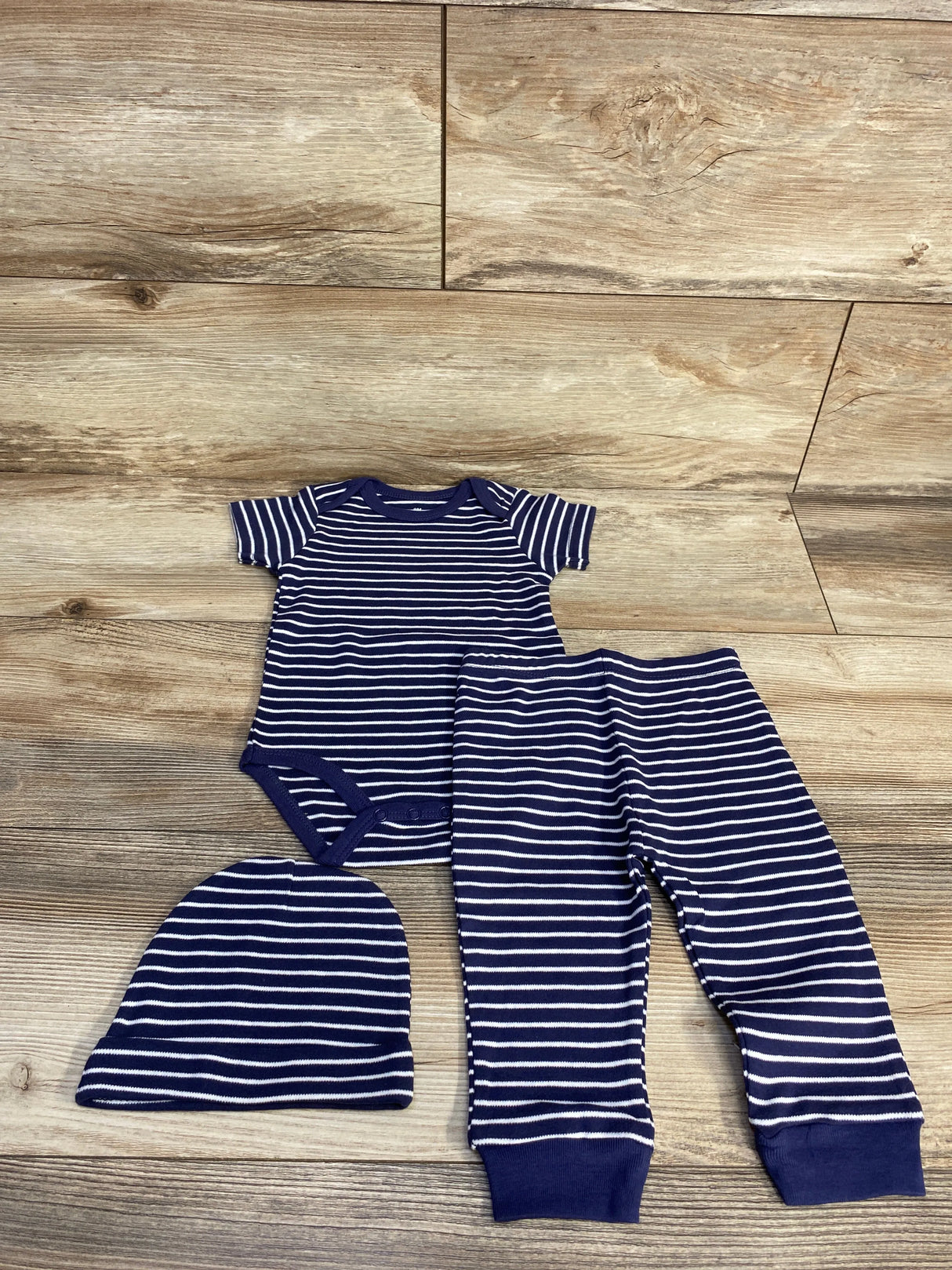 3pc Striped Bodysuit + Pants + Hat Navy sz 9m