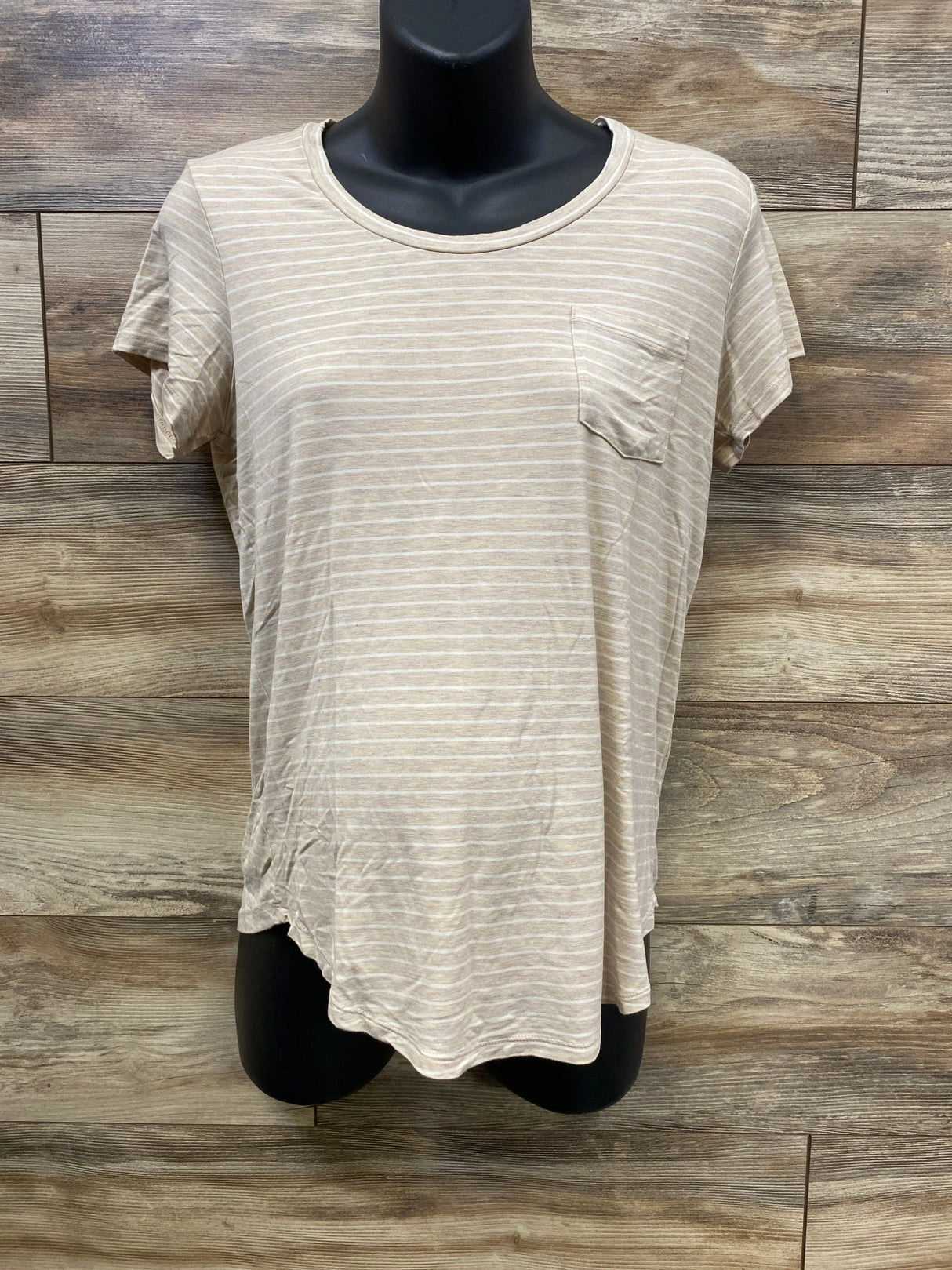 Kindred Bravely Everyday Maternity & Nursing Top Taupe sz Small