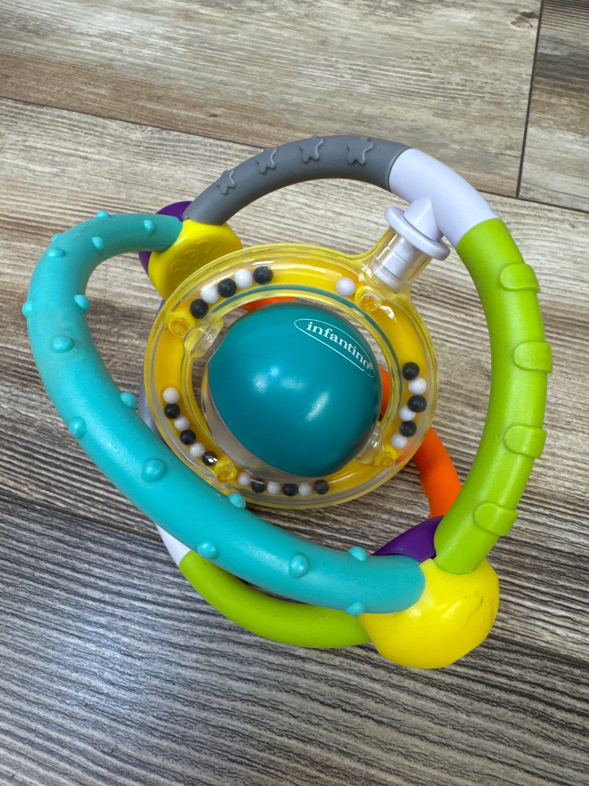 Infantino Orbit Rattle