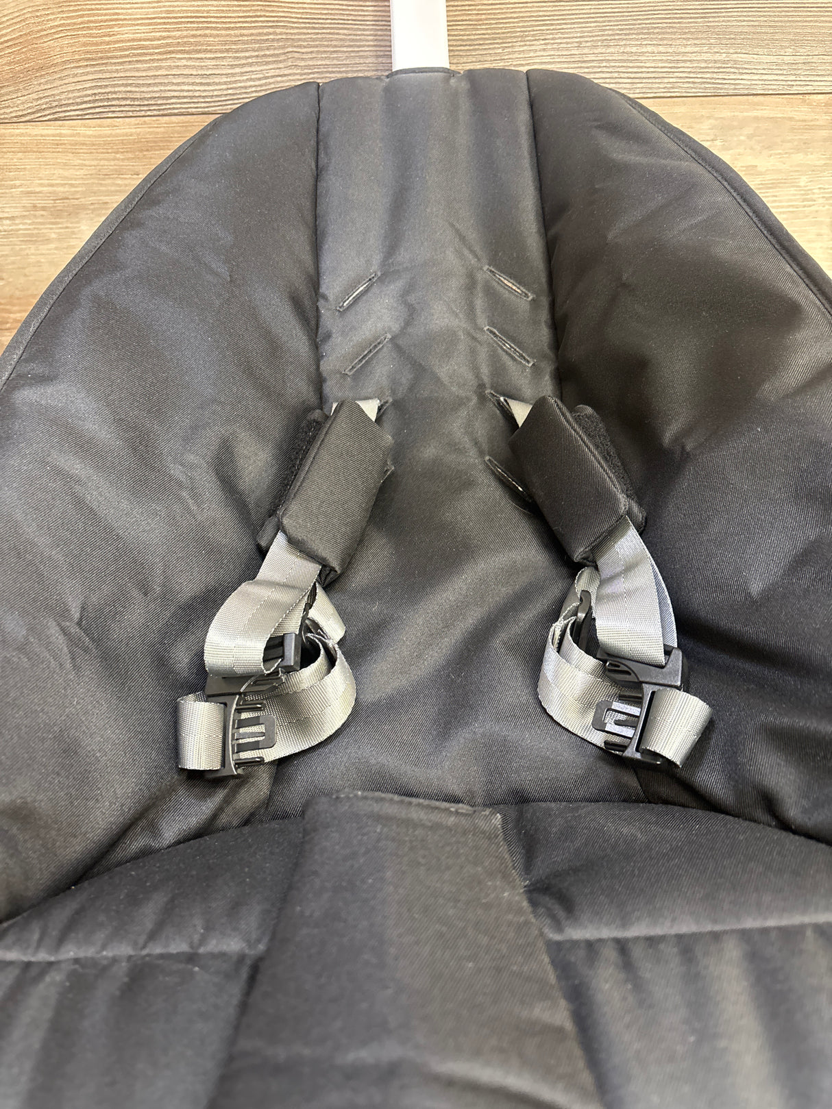 4moms mamaRoo Multi-Motion Baby Swing Smart Connectivity in Black