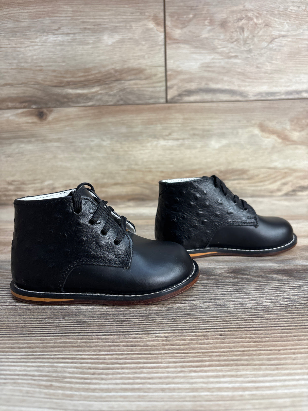 Josmo First Walker Ankle Shoes Black sz 5.5c