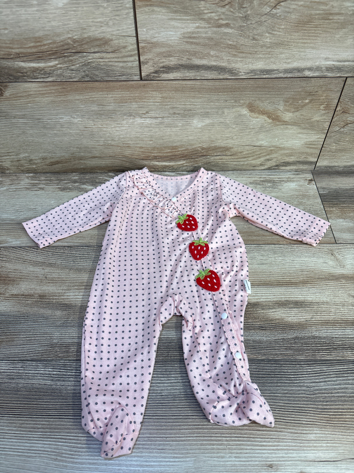 Shein Strawberry Applique Snap Sleeper Pink sz 1-3m