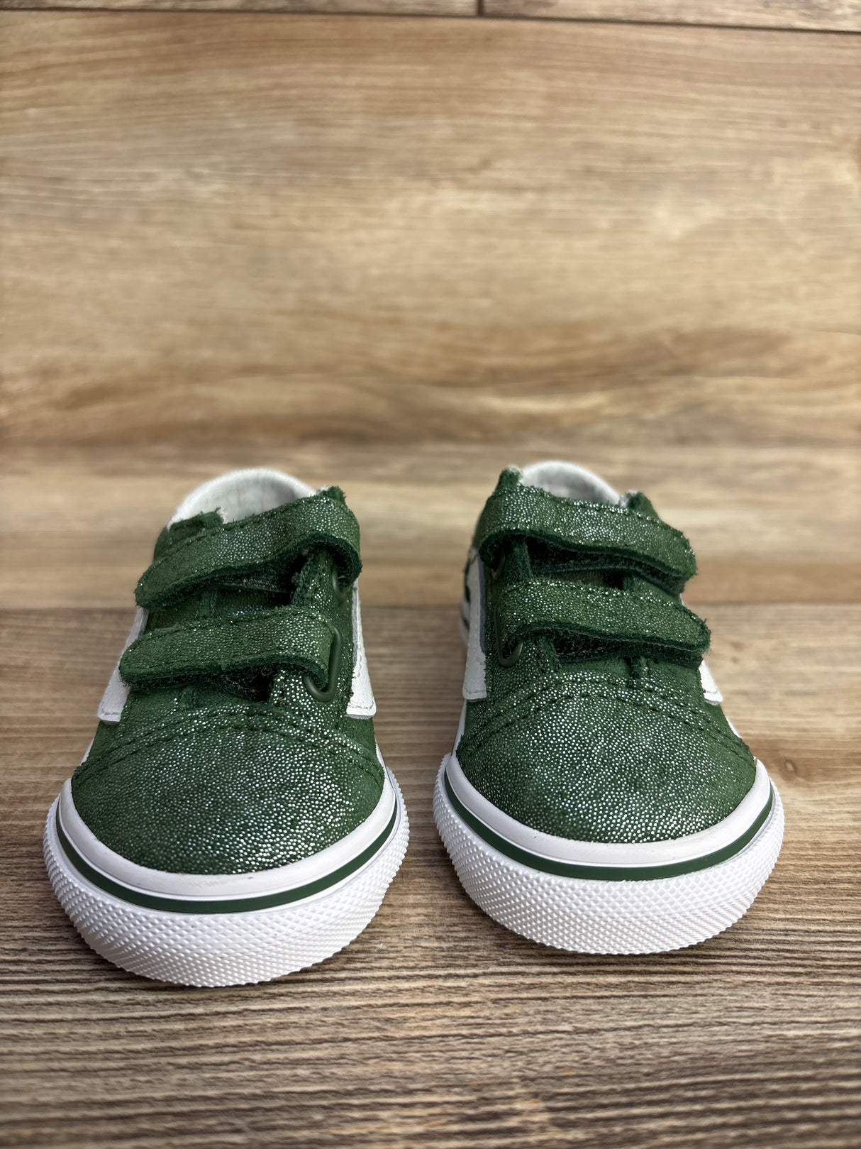 NEW Vans Old Skool V 'Tinsel Suede Green' Sneakers Green sz 3.5c