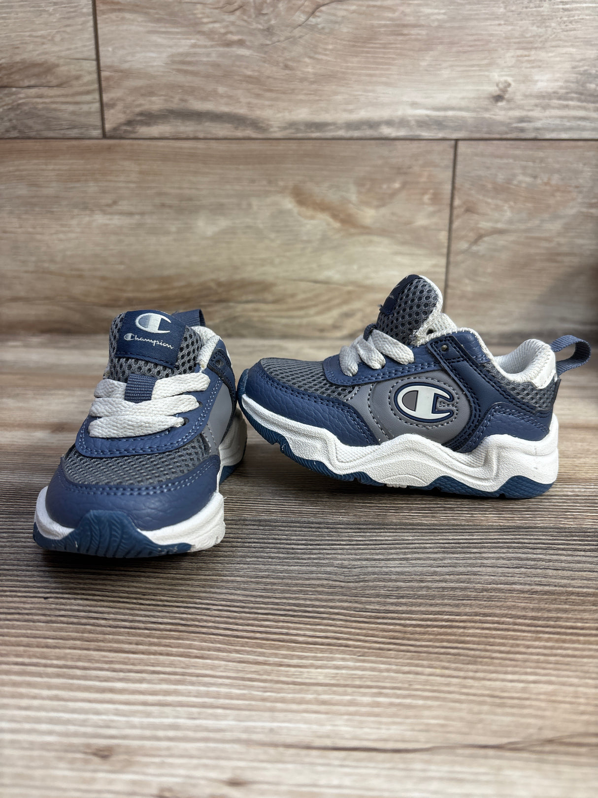Champion Hyper V2 Next Sneakers, Blue sz 5c