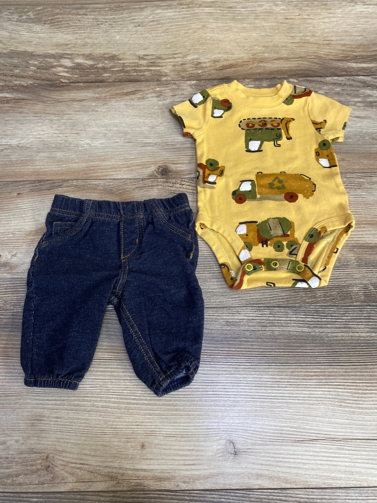 Carter's 2pc Construction Bodysuit & Pants Yellow sz 3m