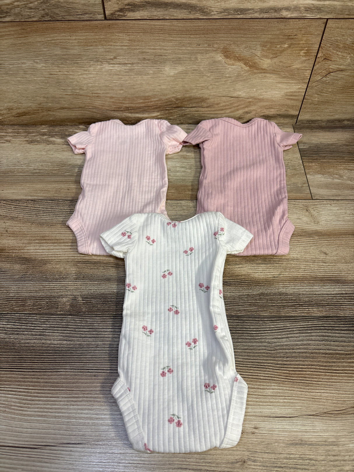 Just One You 3pk Ribbed Bodysuits Pink sz Preemie