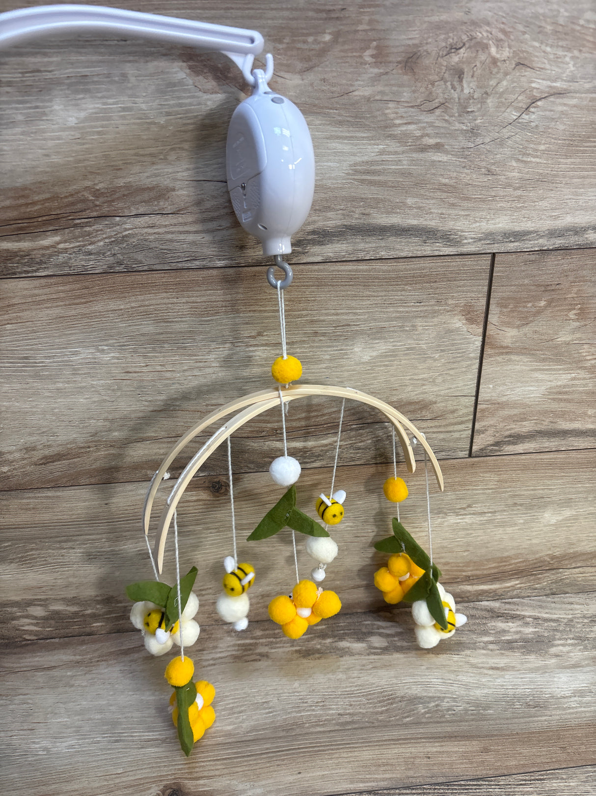 Baby Stork Plush Bee Crib Mobile w/ HLEEDUO Mobile Spinner/Sound Machine