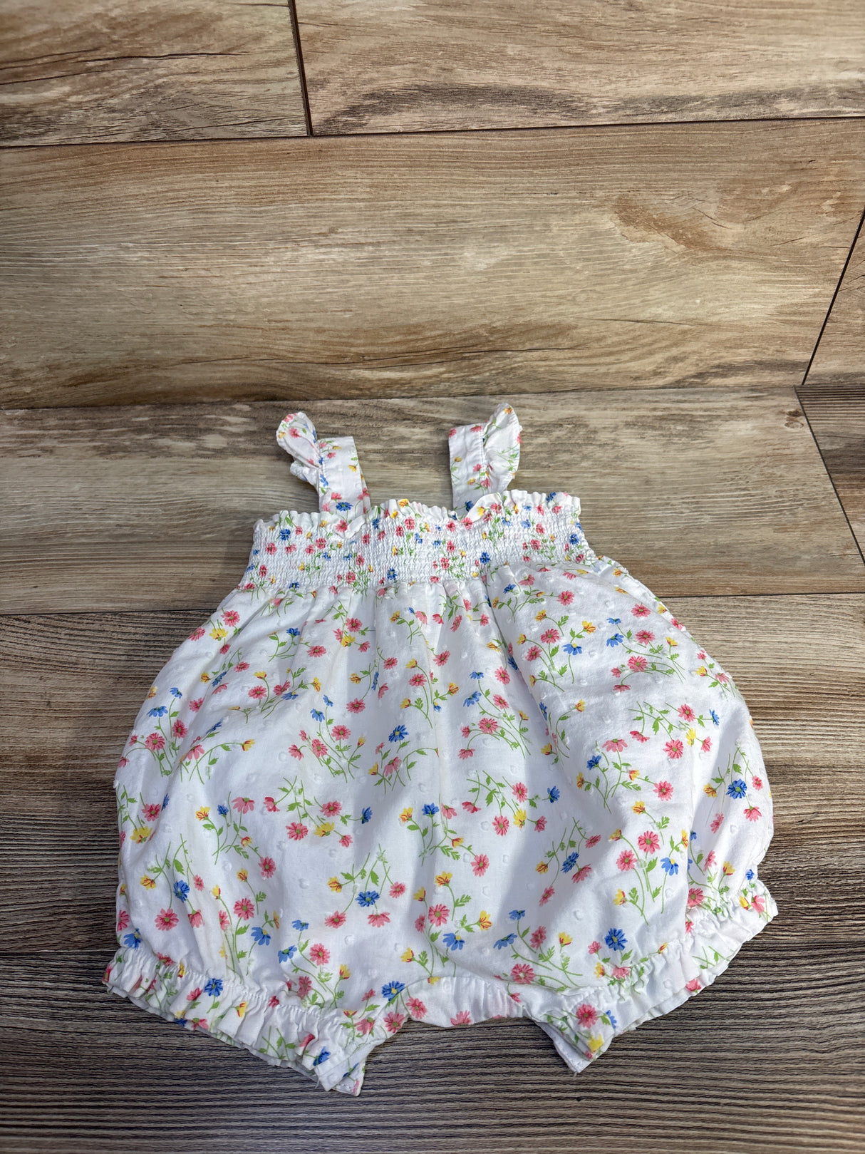 Little Me Smocked Floral Shortie Romper White sz 6m